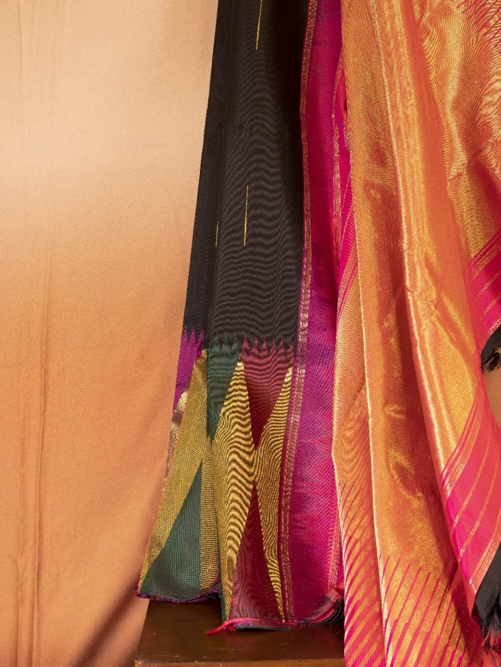Silk Saree - Image 5