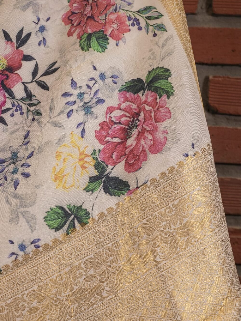 Silk Saree - Image 4